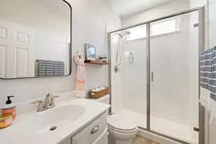 800 Lazy Creek Dr, Rocklin, CA 95765 - Photo 9