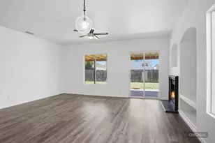 712 Ashlynn Way, Stockton, CA 95206 - Photo 9