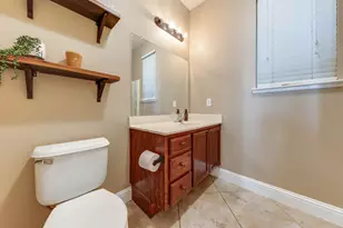 410 Aviator Cir, Sacramento, CA 95835 - Photo 33