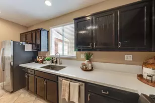 410 Aviator Cir, Sacramento, CA 95835 - Photo 17