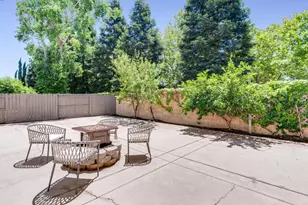 410 Aviator Cir, Sacramento, CA 95835 - Photo 39