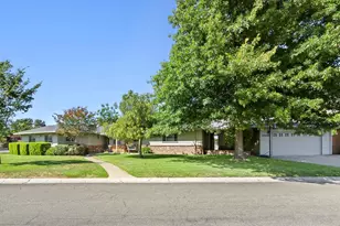 3201 Bonita Dr, Sacramento, CA 95821 - Photo 63
