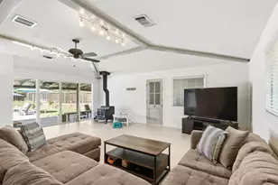 3201 Bonita Dr, Sacramento, CA 95821 - Photo 15