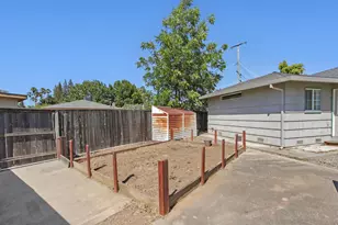 3201 Bonita Dr, Sacramento, CA 95821 - Photo 59