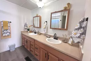 Jackson St, North Highlands, CA 95660 - Photo 17