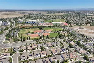 1823 Sorrell Cir, Rocklin, CA 95765 - Photo 95