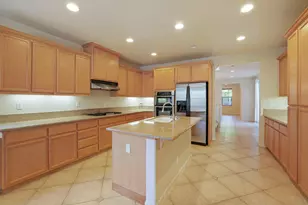 433 W Moraga St, Mountain House, CA 95391 - Photo 7