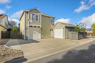 2736 Daisy Ln, Tracy, CA 95377 - Photo 49