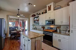 3319 Corinthian Ln, Auburn, CA 95603 - Photo 17