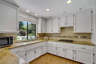 924 Yosemite Ln, El Dorado Hills, CA 95762 - Photo 7
