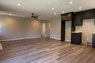 8243 Onyx Ct, Stockton, CA 95210 - Photo 5