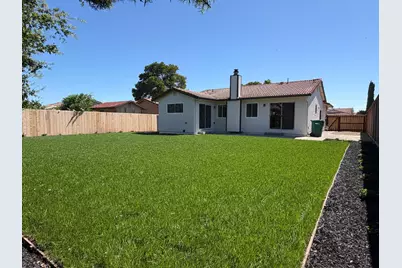 8243 Onyx Court, Stockton, CA 95210 - Photo 19