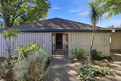 914 Roundtree Court, Sacramento, CA 95831 - Photo 1