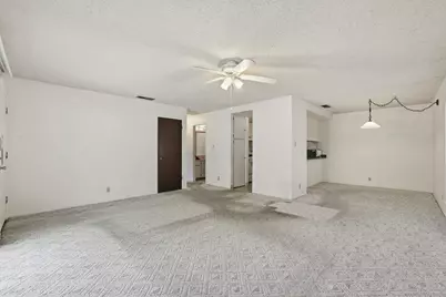 914 Roundtree Court, Sacramento, CA 95831 - Photo 9