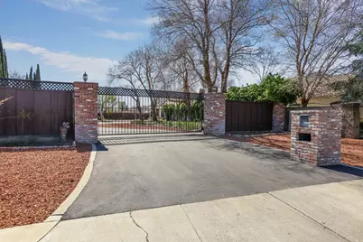 1900 W Lowell Avenue, Tracy, CA 95376 - Photo 7