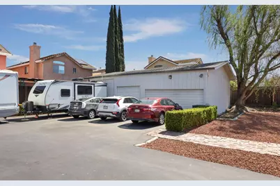 1900 W Lowell Avenue, Tracy, CA 95376 - Photo 13