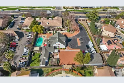 1900 W Lowell Avenue, Tracy, CA 95376 - Photo 5
