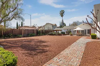 1900 W Lowell Avenue, Tracy, CA 95376 - Photo 13