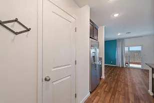 12135 Alamosa Dr, Rancho Cordova, CA 95742 - Photo 21