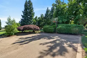 8595 Mackey Rd, Elk Grove, CA 95624 - Photo 69