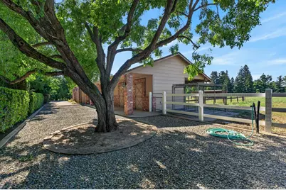 8595 Mackey Road, Elk Grove, CA 95624 - Photo 79