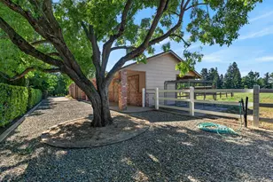 8595 Mackey Rd, Elk Grove, CA 95624 - Photo 79
