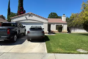 1848 College Greens Dr, Los Banos, CA 93635 - Photo 1