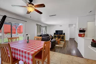 7048 Kilkenny Dr, Sacramento, CA 95842 - Photo 7