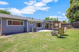 7048 Kilkenny Dr, Sacramento, CA 95842 - Photo 21