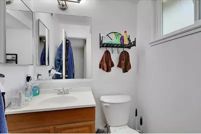 7048 Kilkenny Drive, Sacramento, CA 95842 - Photo 19