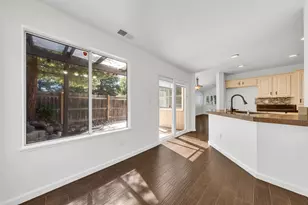 4949 Juniper Hill Pl, Antelope, CA 95843 - Photo 9