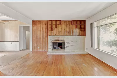 6448 Matterhorn Drive, Sacramento, CA 95842 - Photo 3