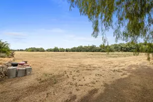21907 Morris Rd, Crows Landing, CA 95313 - Photo 7