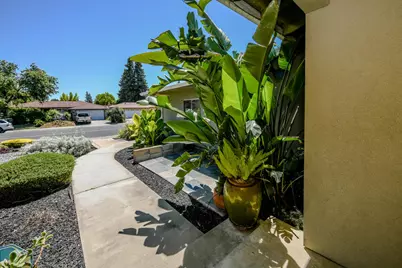 1012 Cottonwood Street, Woodland, CA 95695 - Photo 3