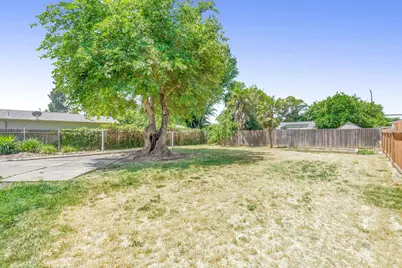 16 Grand Avenue, Woodland, CA 95695 - Photo 17