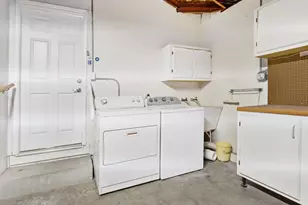 1515 Auburn Way, Woodland, CA 95695 - Photo 23