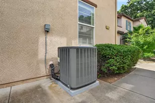 8150 Crystal Walk Cir, Elk Grove, CA 95758 - Photo 31