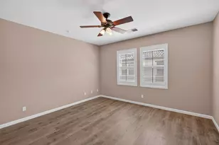 8150 Crystal Walk Cir, Elk Grove, CA 95758 - Photo 23