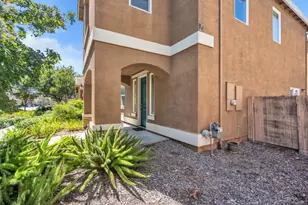 4040 Vittoria Ln, Sacramento, CA 95834 - Photo 3