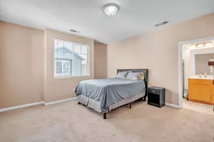 4040 Vittoria Ln, Sacramento, CA 95834 - Photo 15