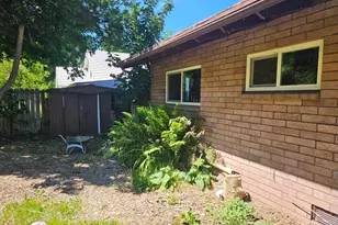 420 S 1st St, Dunsmuir, CA 96025 - Photo 13