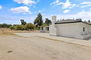 6125 E Mount Whitney, Laton, CA 93242 - Photo 35