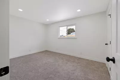 6125 E Mount Whitney, Laton, CA 93242 - Photo 29