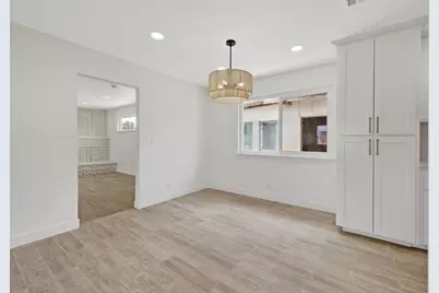 6125 E Mount Whitney, Laton, CA 93242 - Photo 13
