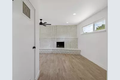6125 E Mount Whitney, Laton, CA 93242 - Photo 19
