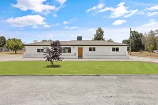 6125 E Mount Whitney, Laton, CA 93242 - Photo 1