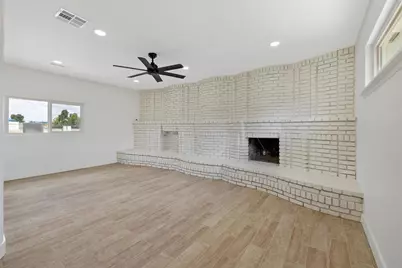 6125 E Mount Whitney, Laton, CA 93242 - Photo 21