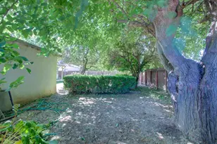 528 N 4th St, Patterson, CA 95363 - Photo 9