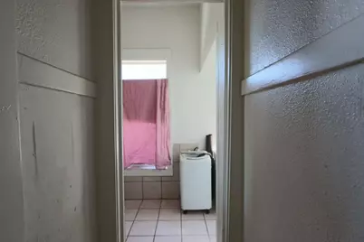 8 W Willow Street, Stockton, CA 95202 - Photo 13
