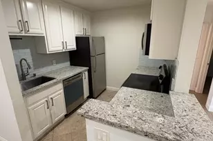 147 Monte Verano Ct, San Jose, CA 95116 - Photo 5